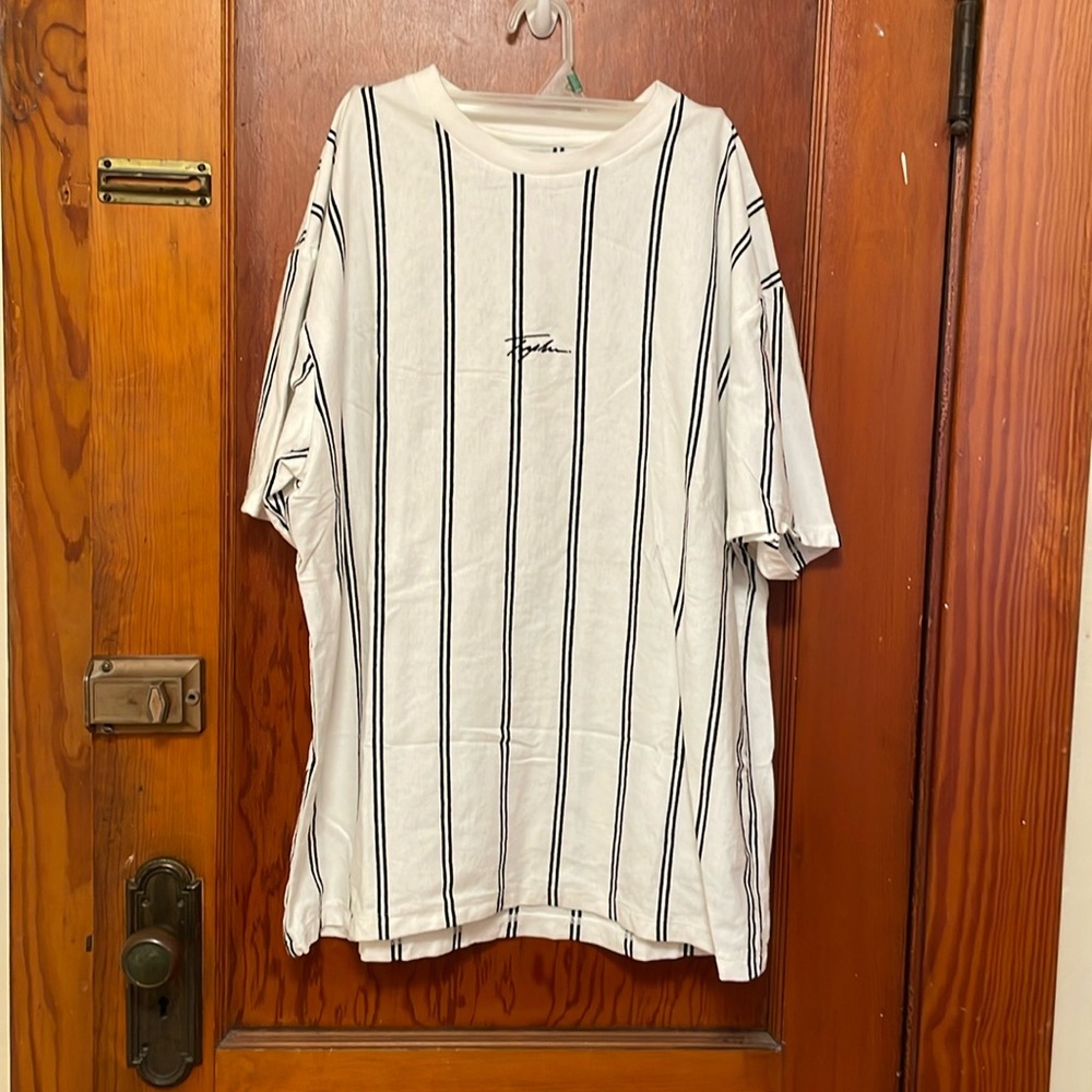 Never Worn | Topman Black & White Tee
